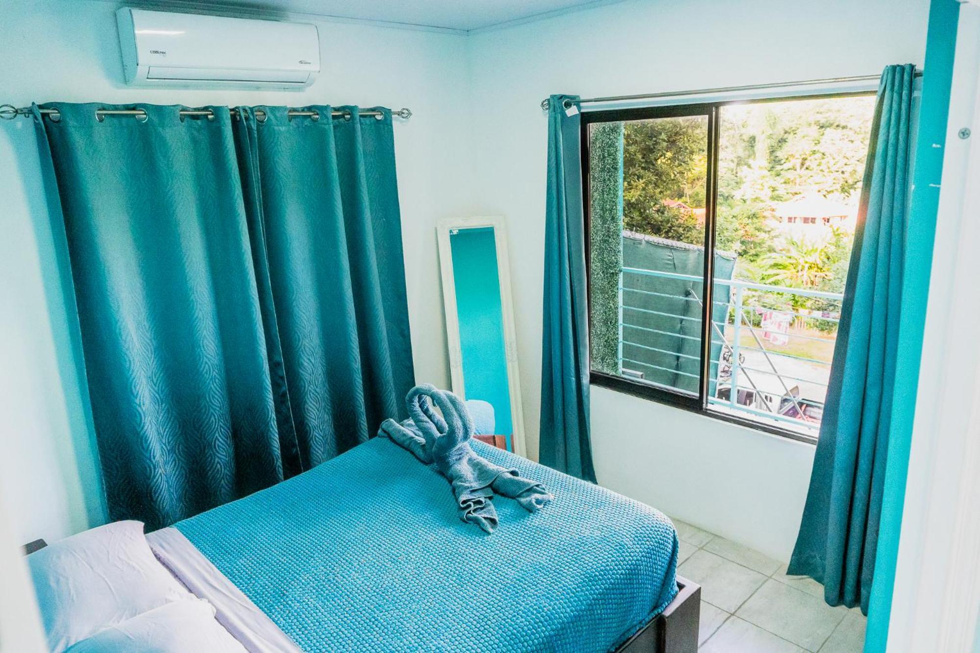 Ocean'S Breeze Apartment And Rooms Puerto Viejo de Talamanca Exterior foto
